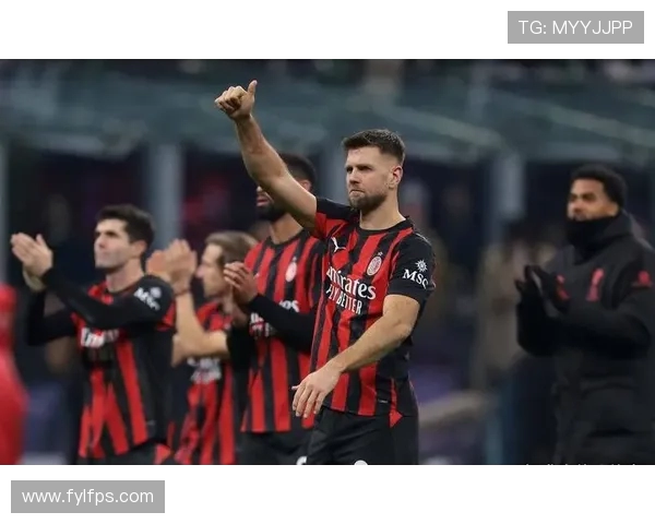 米兰跟队爆料菲尔克鲁格带伤入选战科莫但无缘首发引发关注前景